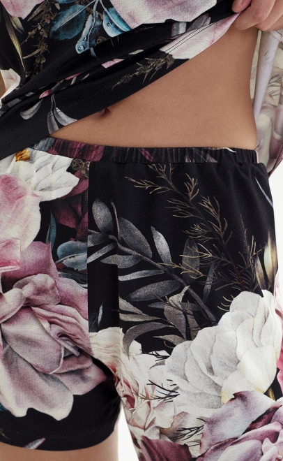 Пижама с шортами из вискозы бордовые пионы (52042) фото