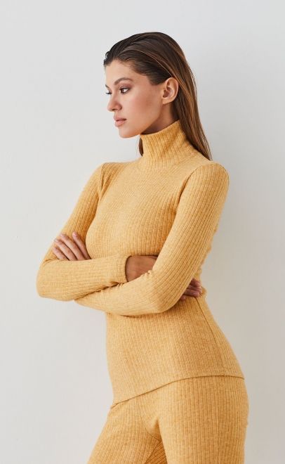 Водолазка женская бледно-золотой (51990-1) фото