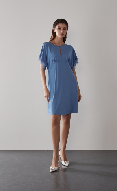 Сорочка женская из вискозы с кружевом небесно-голубой (52030-1) фото