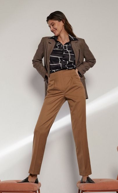 Брюки прямые без пояса женские бежевый (13008) фото