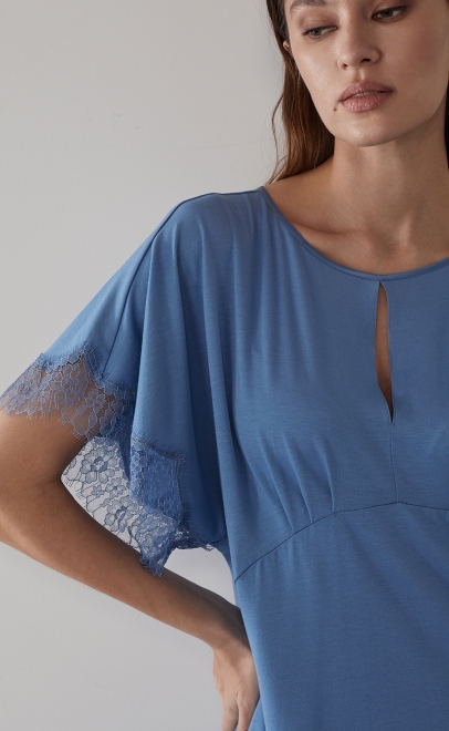 Сорочка женская из вискозы с кружевом небесно-голубой (52030-1) фото
