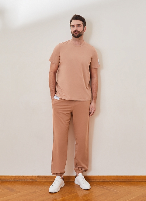 Футболка мужская из хлопка фото