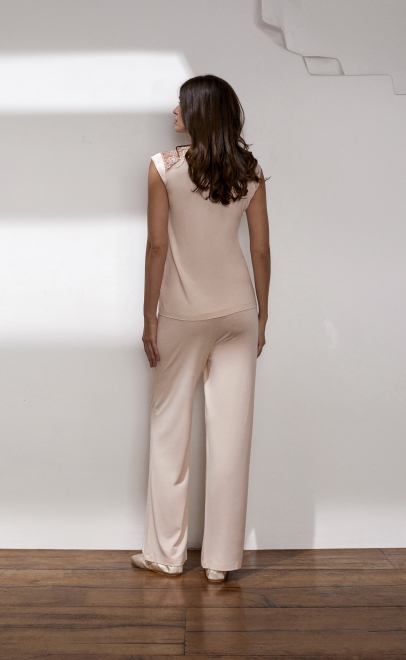 Пижама с брюками из вискозы с кружевом пудренный (51778-1) фото