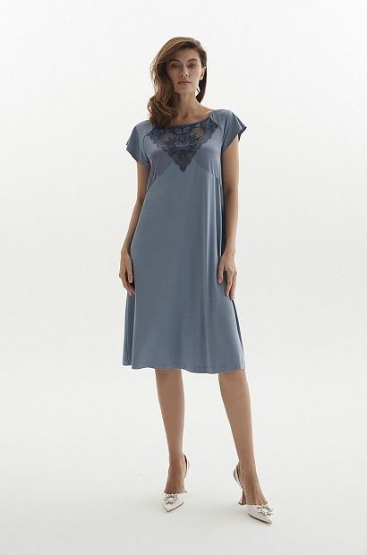 laete Сорочка женская из вискозы с кружевом