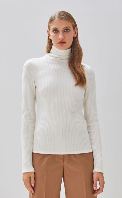 Водолазка женская молочный (51990-2) фото