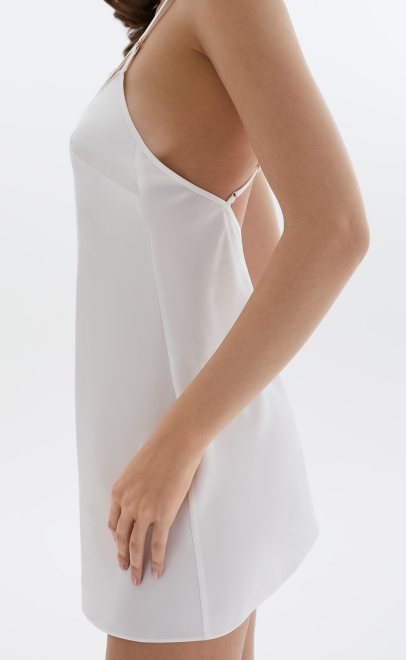 Сорочка женская из вискозы с кружевом белая лилия (61821-1) фото