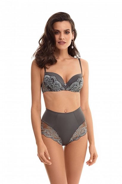 Бюстгальтер с плотной чашкой