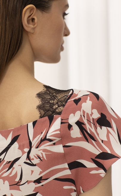 Сорочка женская с кружевом  (61702-2) фото