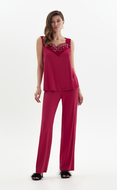 Пижама с брюками из вискозы с кружевом вишневый (52046-2) фото